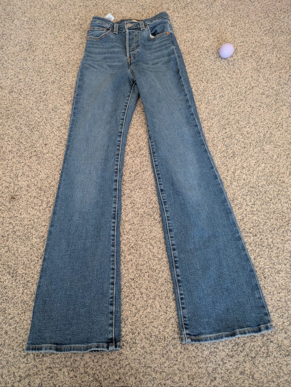 Levi's Ribcage Boot Jean - Picture 2 of 8
